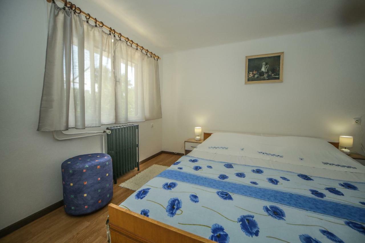 Apartman Ana ลอฟราน ภายนอก รูปภาพ